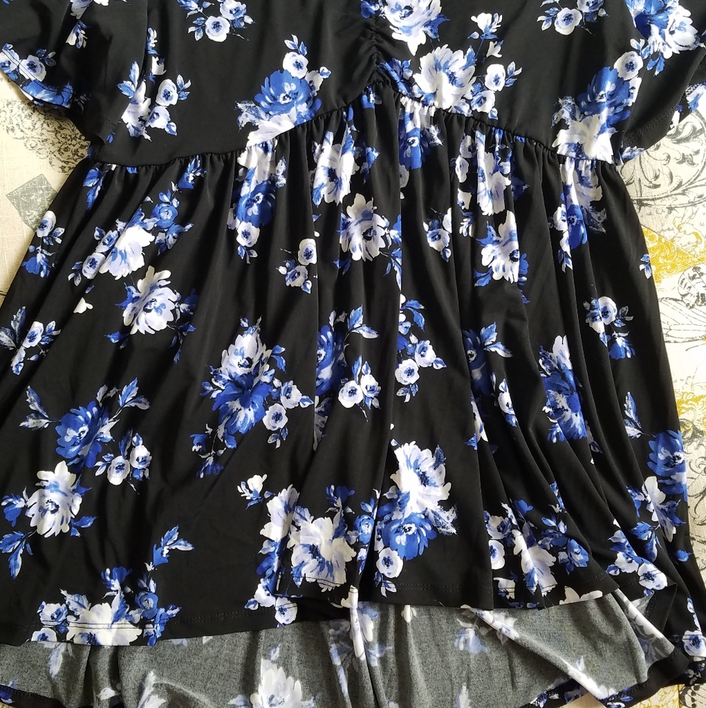 🆕️Torrid Floral Print Cinched Front Babydoll Top - Picture 6 of 9